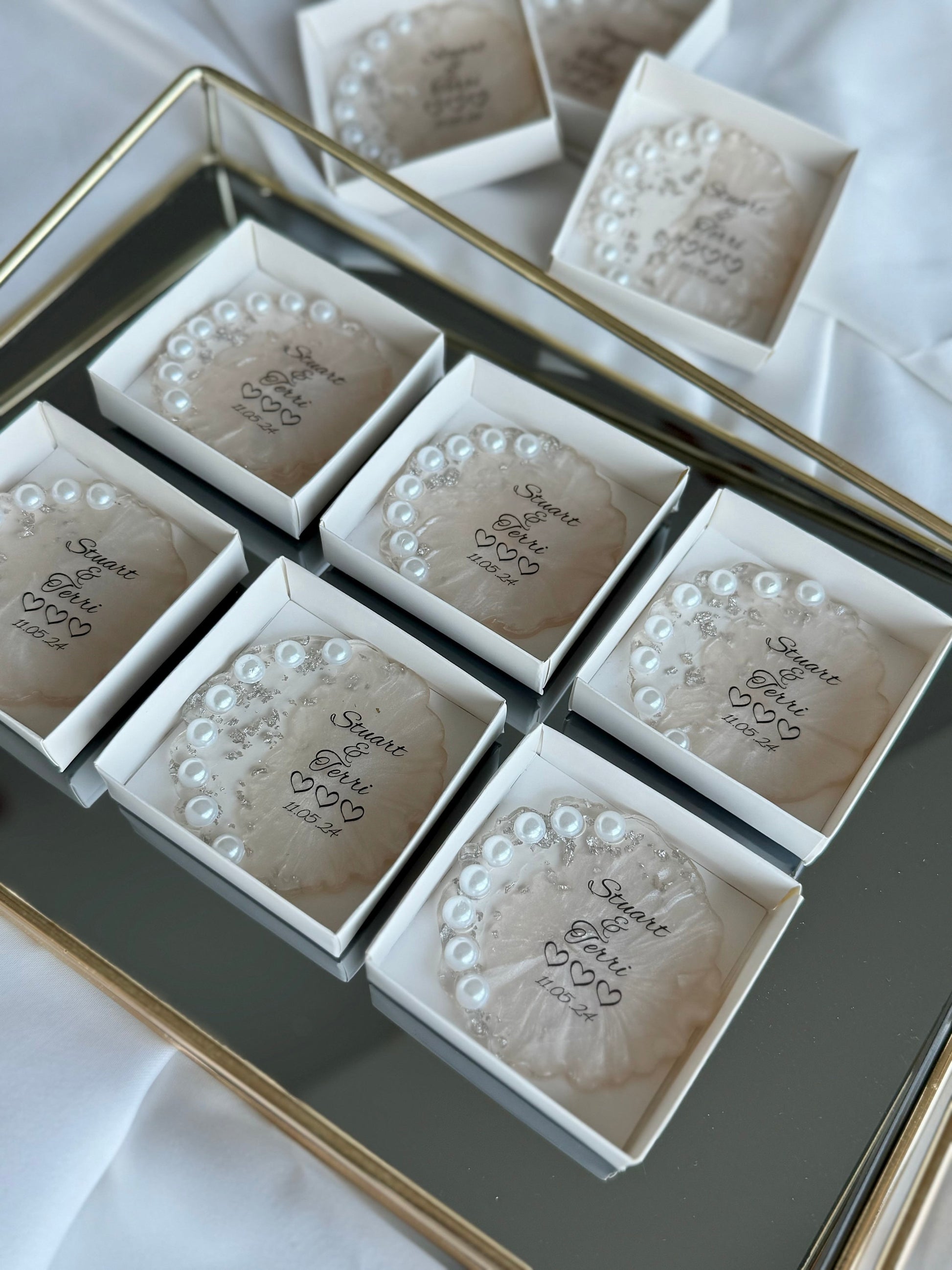 Wedding magnet favors