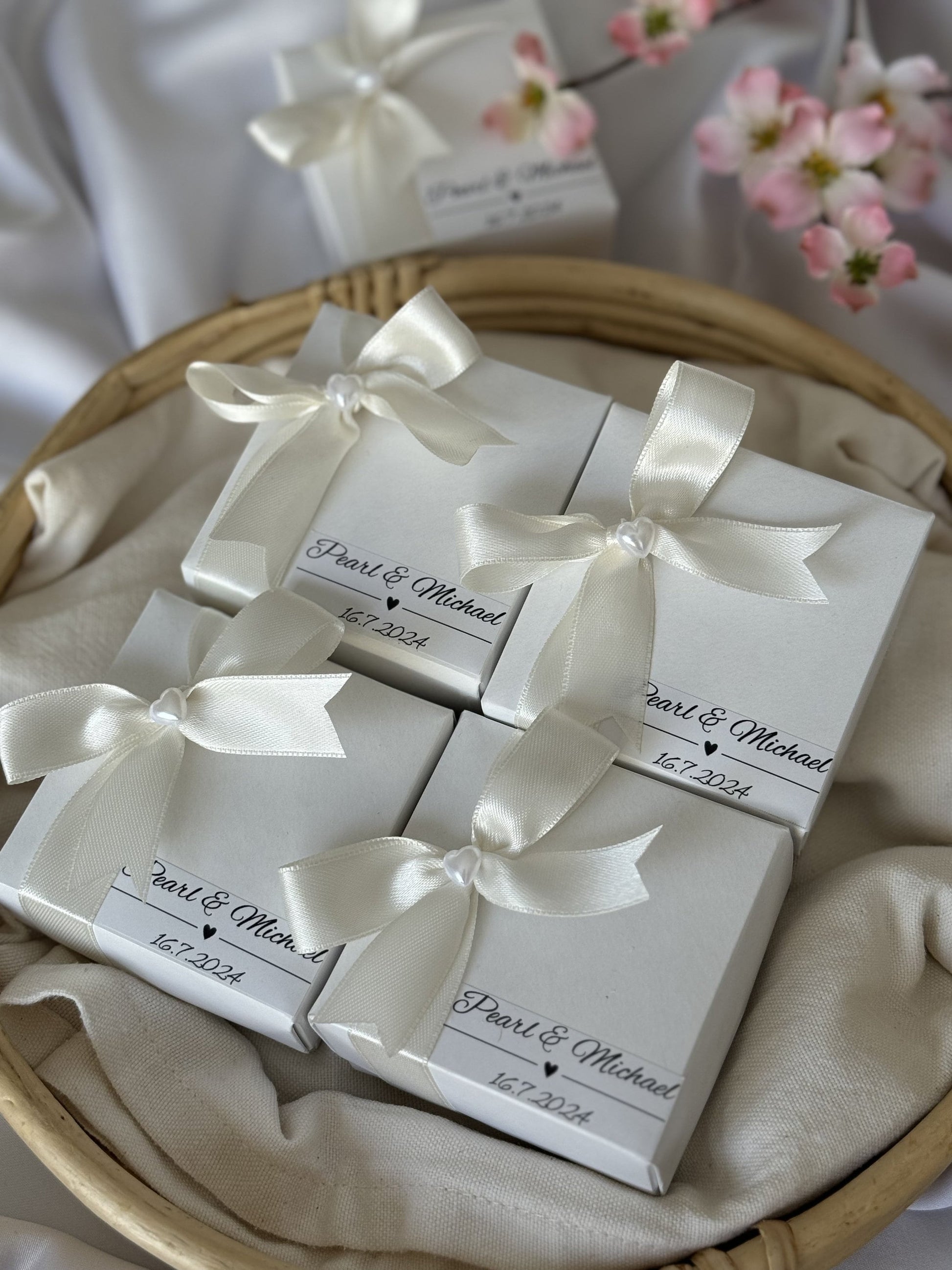 wedding candle favors