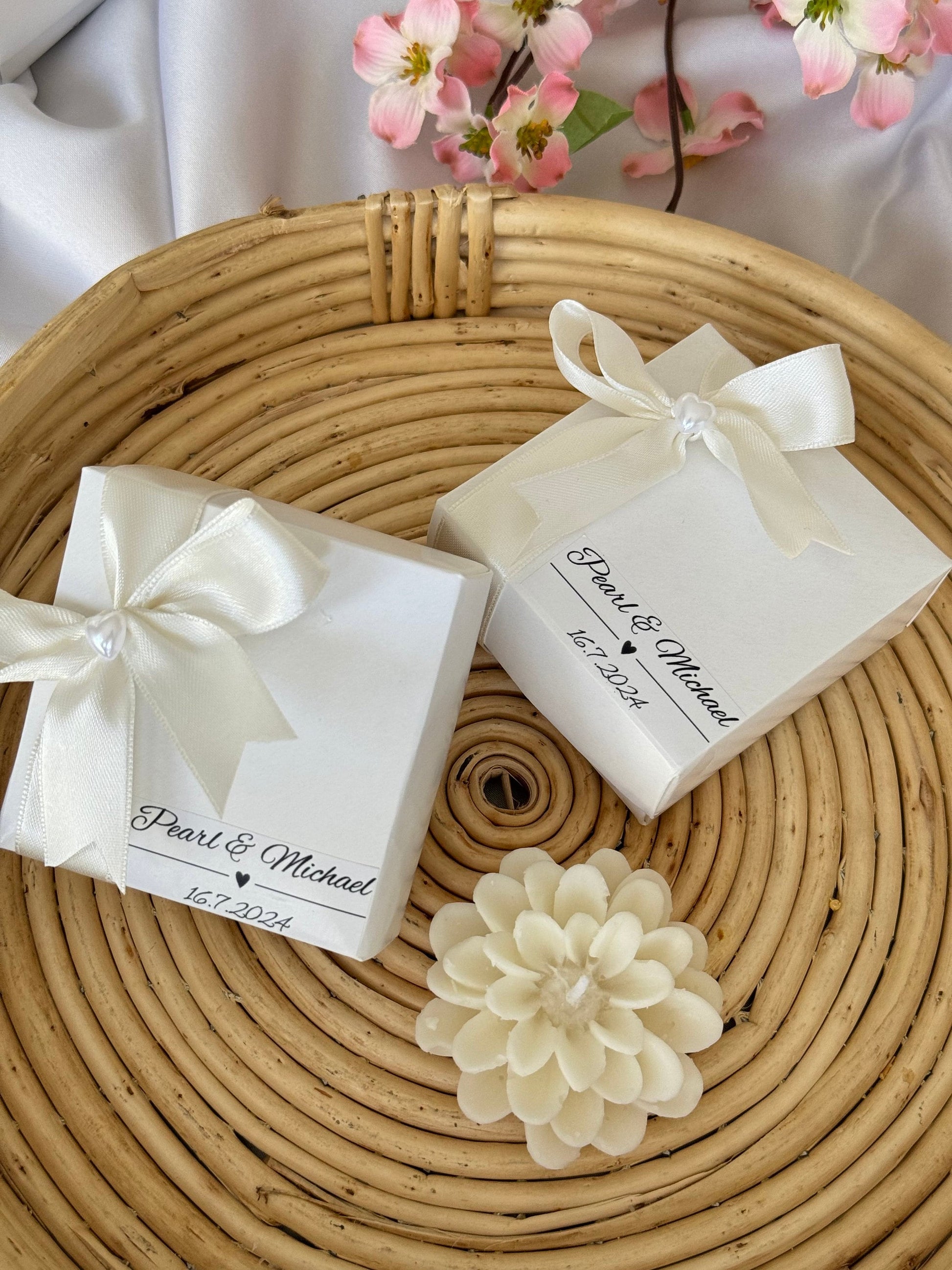 wedding candle gifts