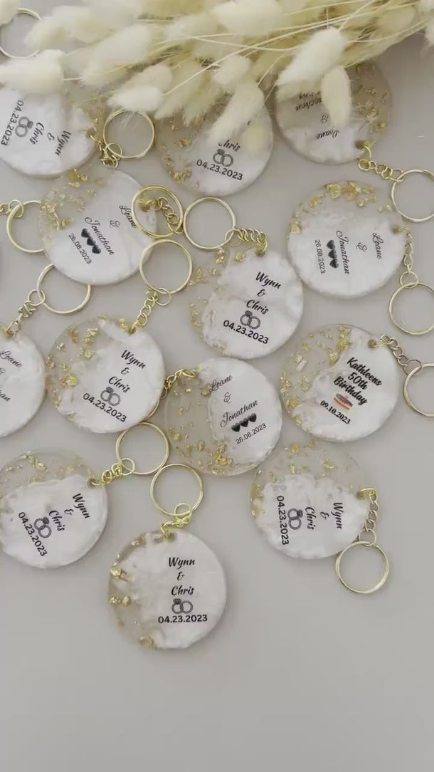 Round keychain favors in bulk | Wedding keychain favors for guests | Bridal shower gifts | Party shower gifts in bulk | Baby shower favors