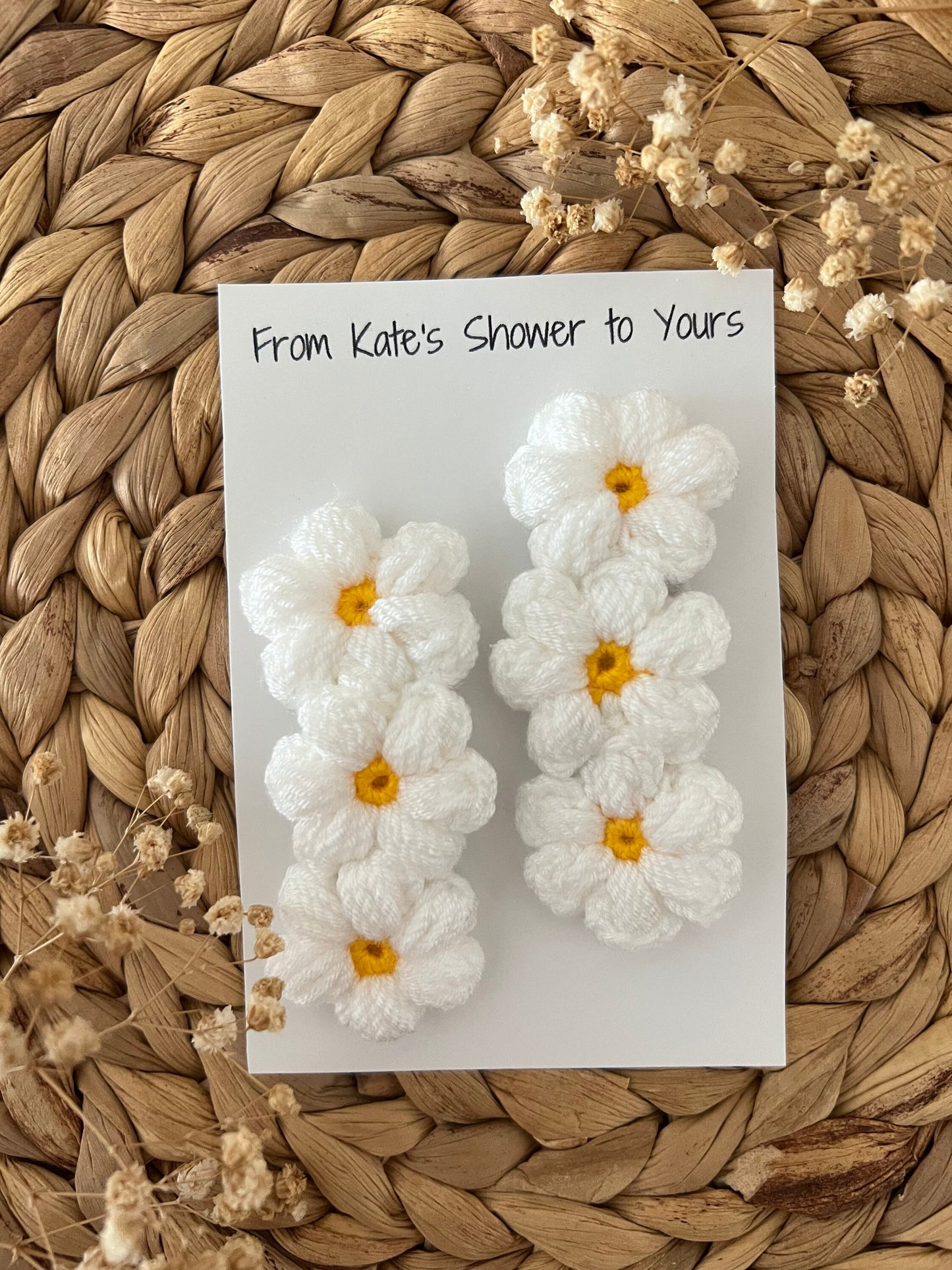 Daisy Macrame Hair Clips Party Favors | Unique Baby Shower Gifts | Macrame Wedding Favors | Macrame Baby Shower Favors for Guests